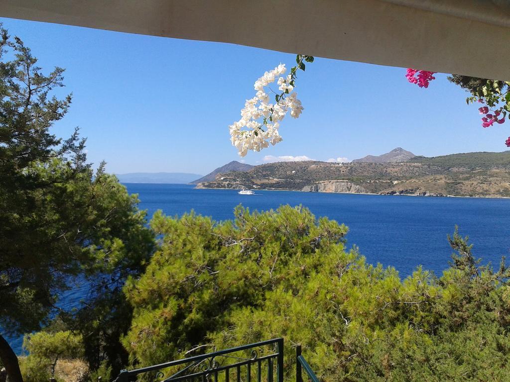 Kavos Bay Seafront Hotel Agia Marina  Exterior foto